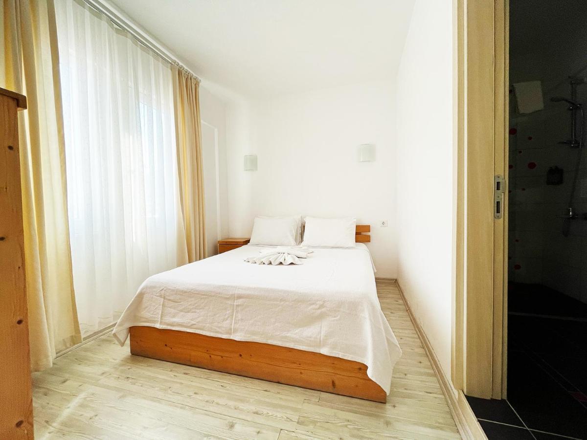 Zephyros City Otel Датча Екстериор снимка